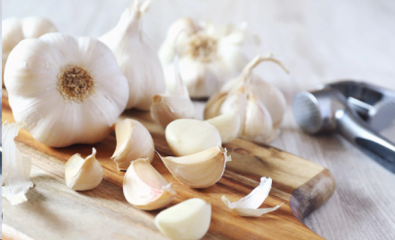 Benefits of Garlic for Asthma Treatment – Effective or Not?